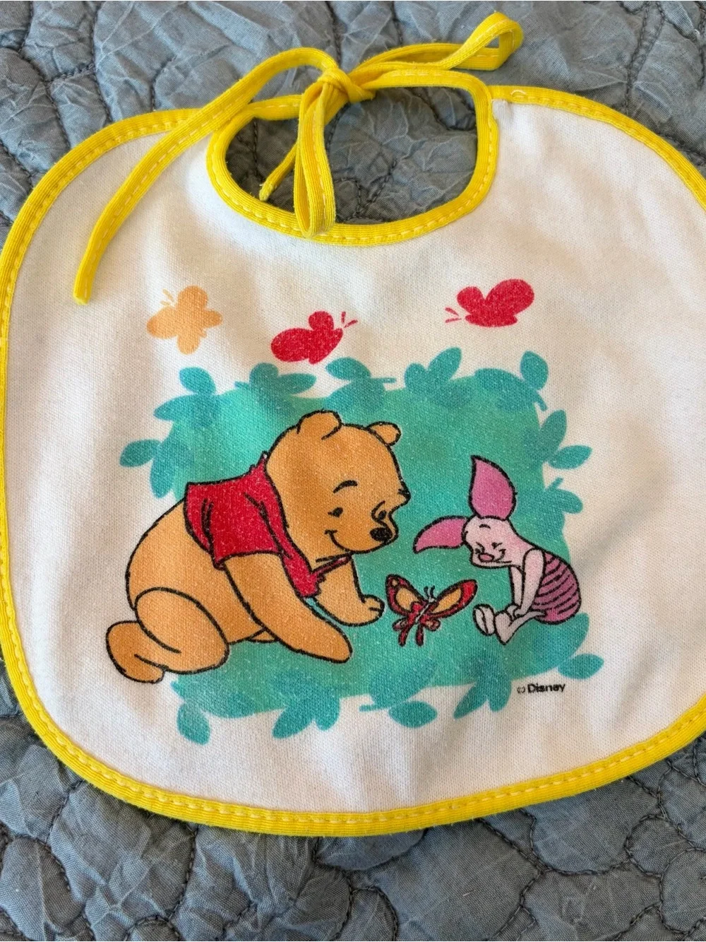 Vintage MULTIPLE Winnie the Pooh Bibs (6)